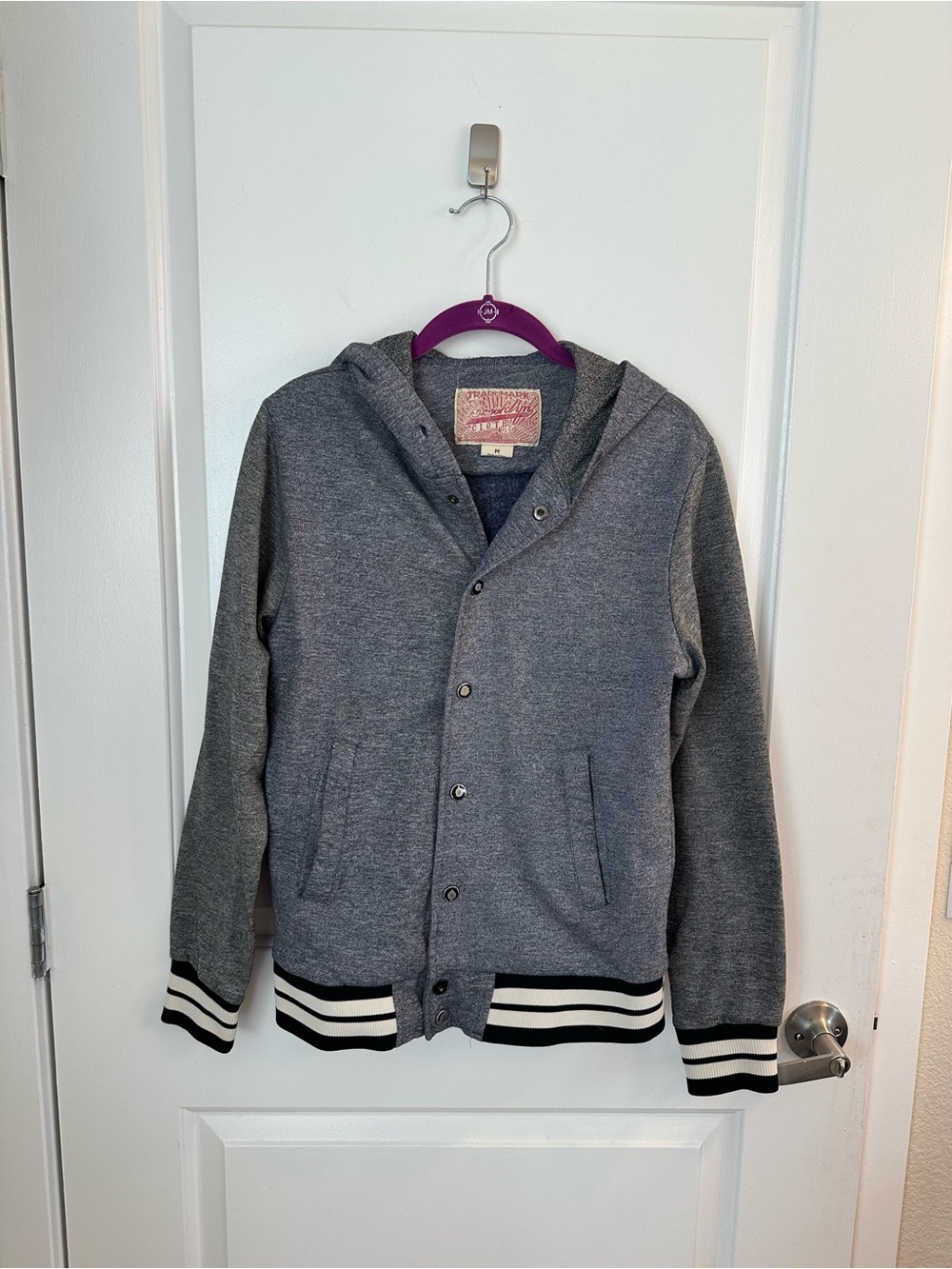 Brooklyn Cloth Gray Heather Pullover with Branded Red Label